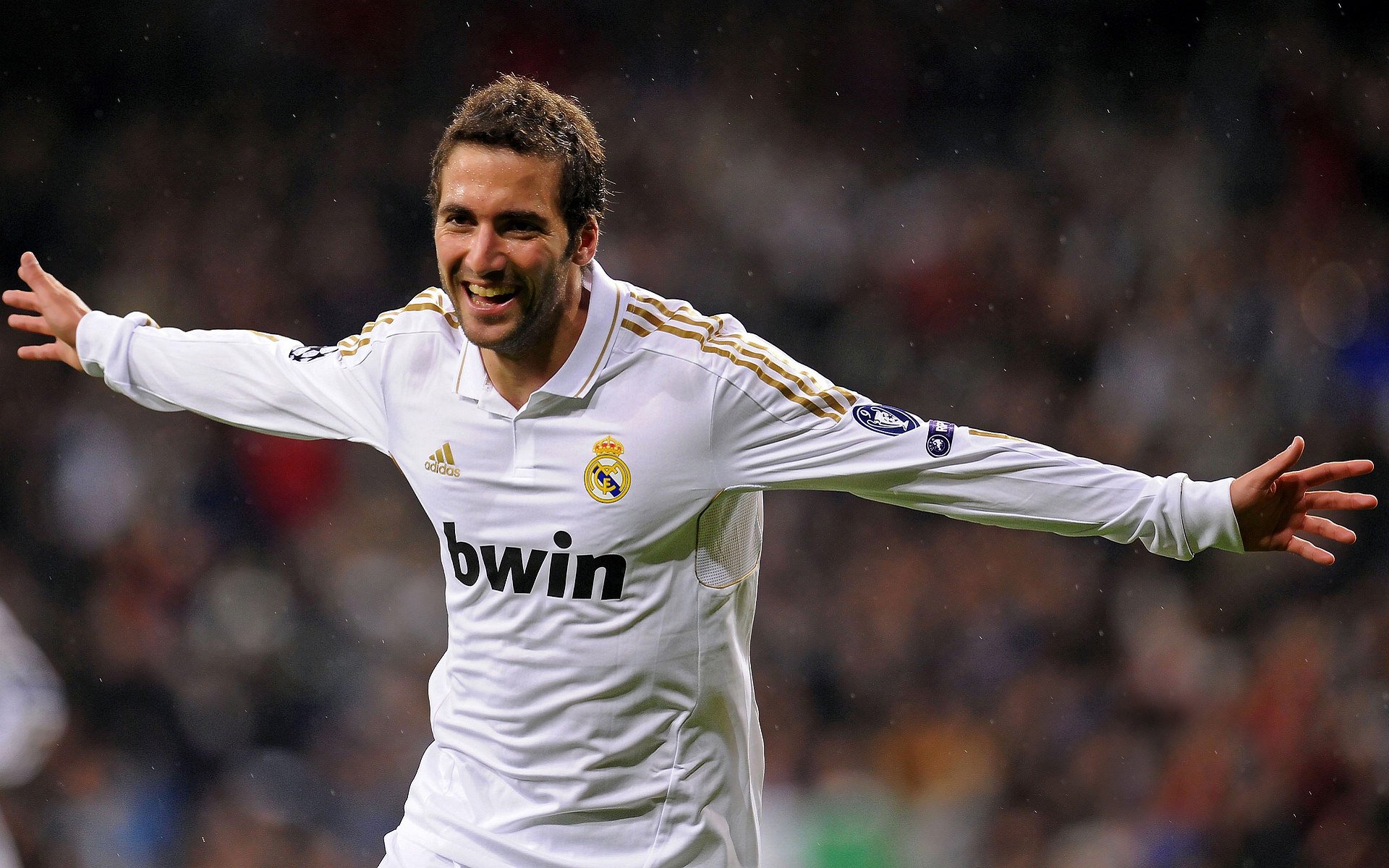 吉祥坊-又见绝平！上海申花与金州勇士鏖战至终场，文班亚马读秒救主  第2张